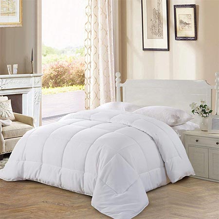 5. Balichun Goose Down Quilted Comforter